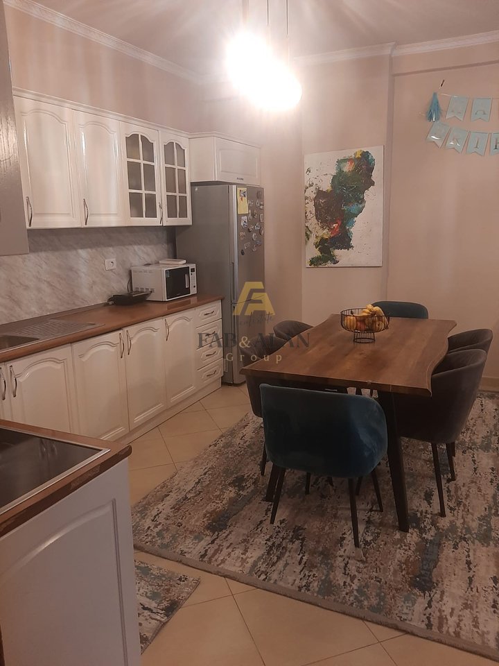 🏡 Shitet Apartament 2+1 – Zona e 3-Shit