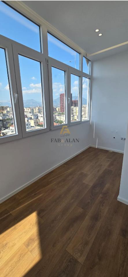 🏡 Shitet Apartament 1+1 – 21 Dhjetori, Tiranë