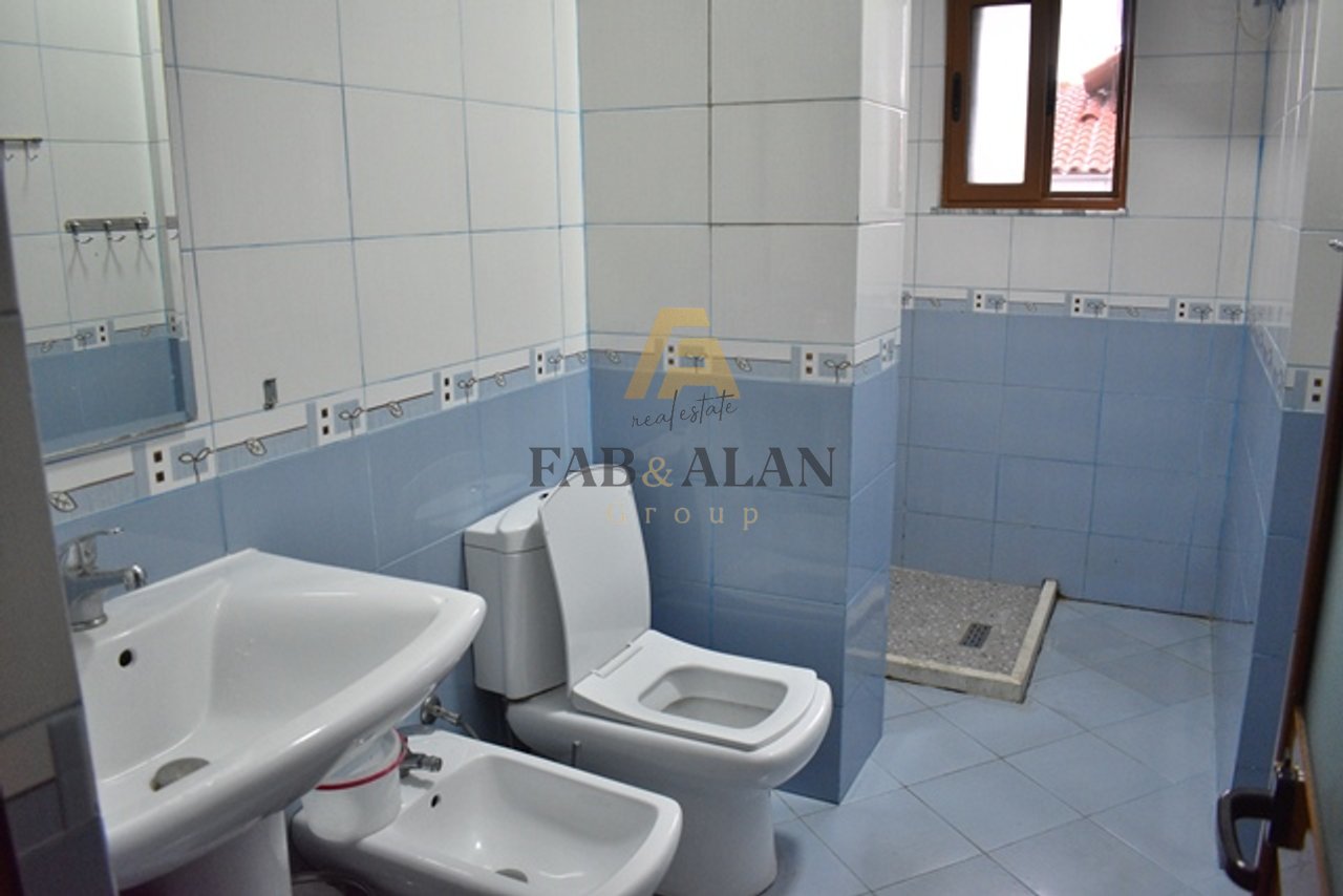 Appartamento 2+1+2 in affitto a Don Bosco, Tirana - €650 | 105 m²