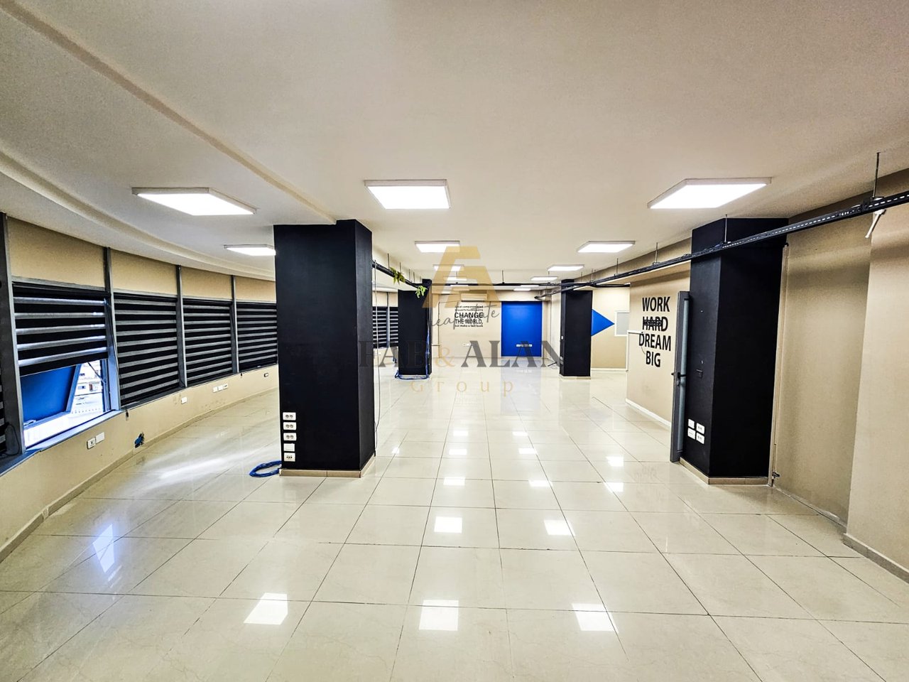PREMISES FOR RENT - DIBRA STREET, NEAR SELVISE, AT VILA GOLD,
a commercial space with a total area of 300 m² is for rent.
* Located on the 5th floor of a building suitable for business activities.