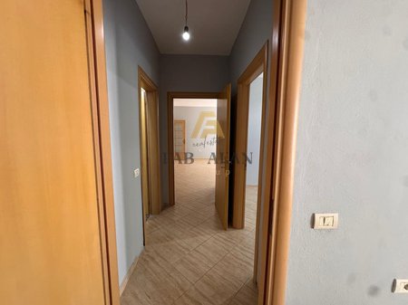 Apartament 2+1+2 Me Qira në Kodra e Diellit, Tiranë - 450€ | Kat i 2-të