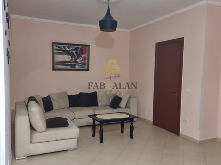 ASTIR, jepet me qera apartament 65m2 në një pallat të ri, kati 3 në një 7 katësh, totalisht i mobiluar, me orientim nga jugu, me ashensor.
 Astir, 1+1 me qera, pranë Vilës L
 40 000lek