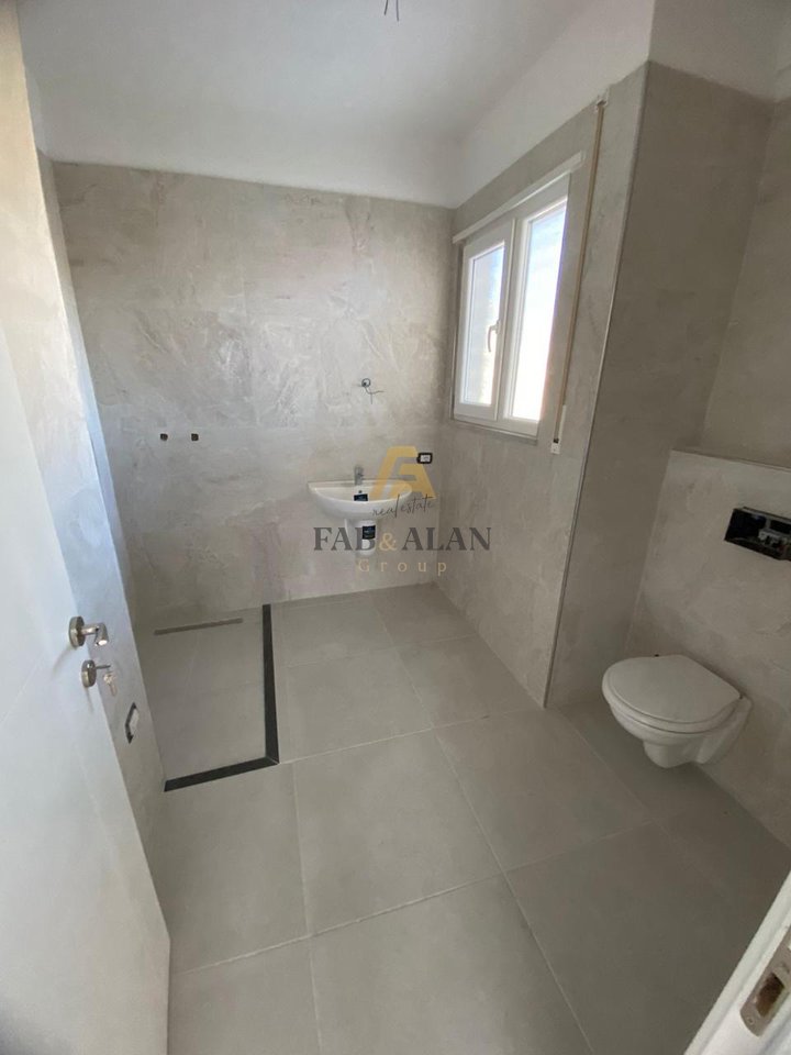 Apartament 2+1 Për Shitje në Shëngjin - 138,360€ | 115.3 m²
