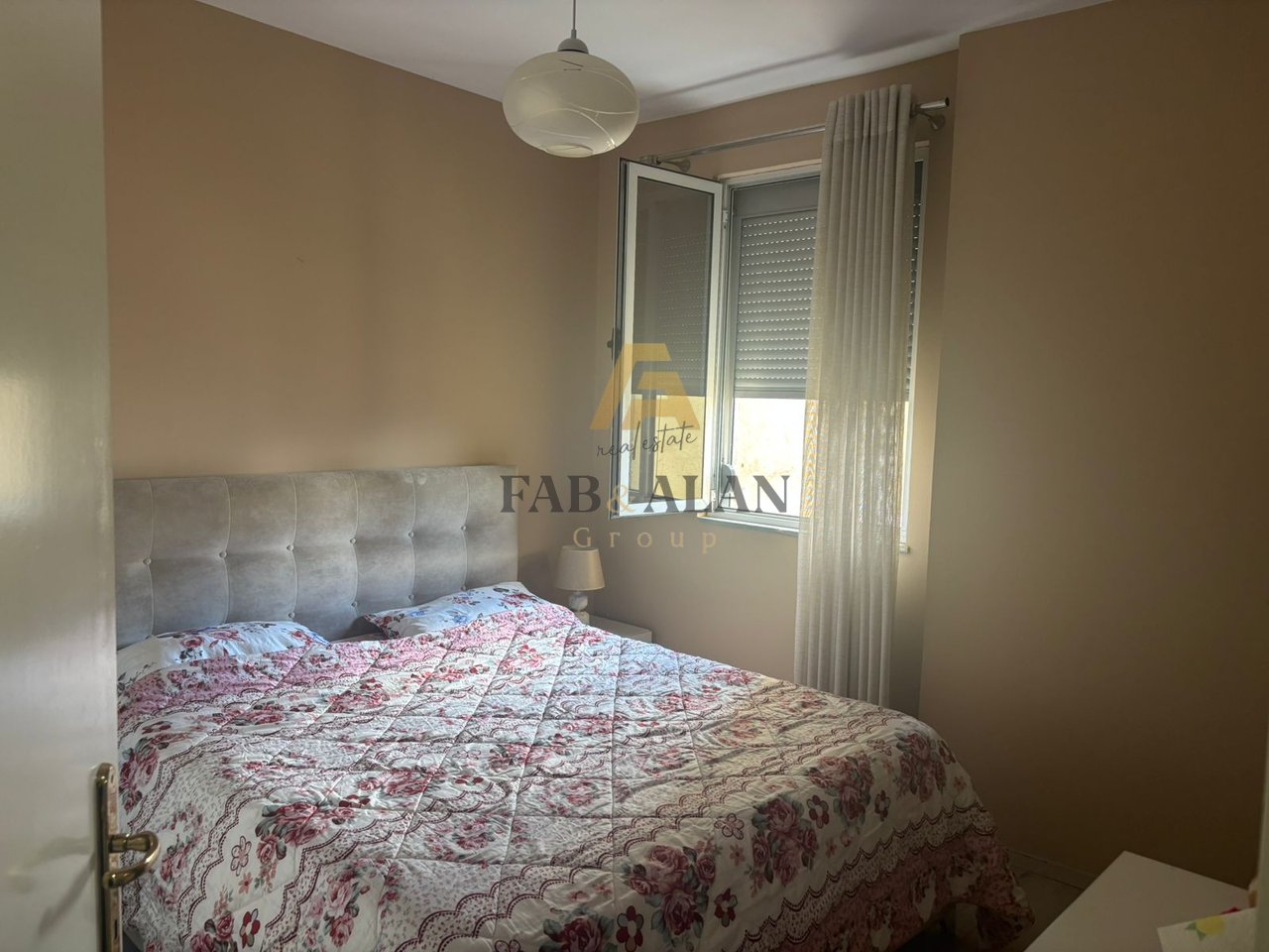 Appartamento in affitto 1+1 60.000 leke a 21 Dhjetori tra Myslym Shyri e la strada di Kavaja...disponibile dal 1 luglio