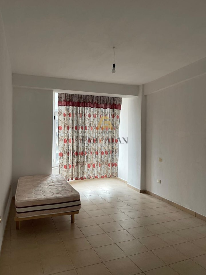 SHITET APARTAMENTI 2+1 NE ASTIR