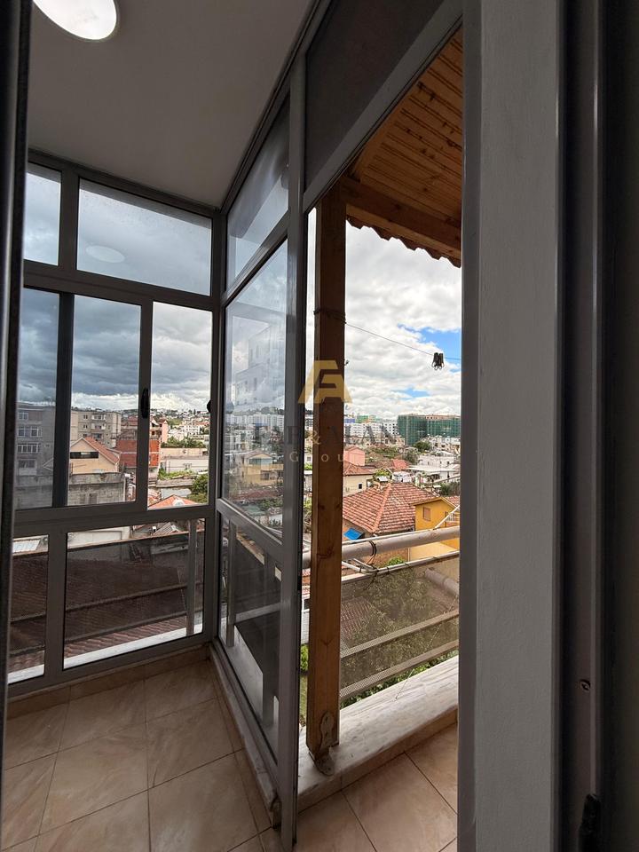 1+1 Apartament për Shitje në Ali Demi, Tiranë - 135,000 € | 64 m²