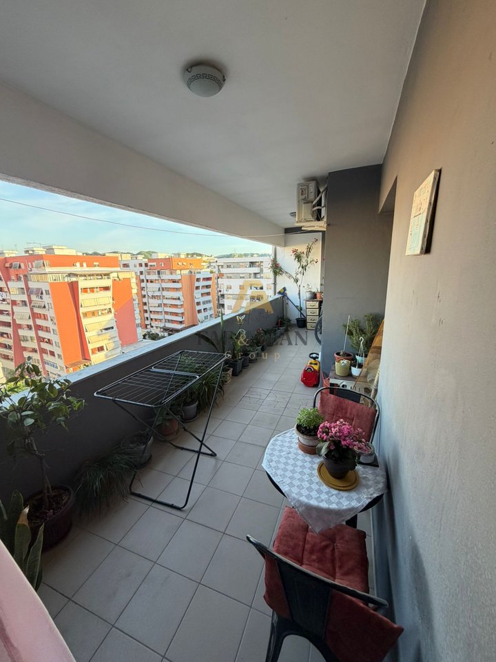 Shitet Apartament 2+1+2 në Astir – 100 m² me Hipotekë