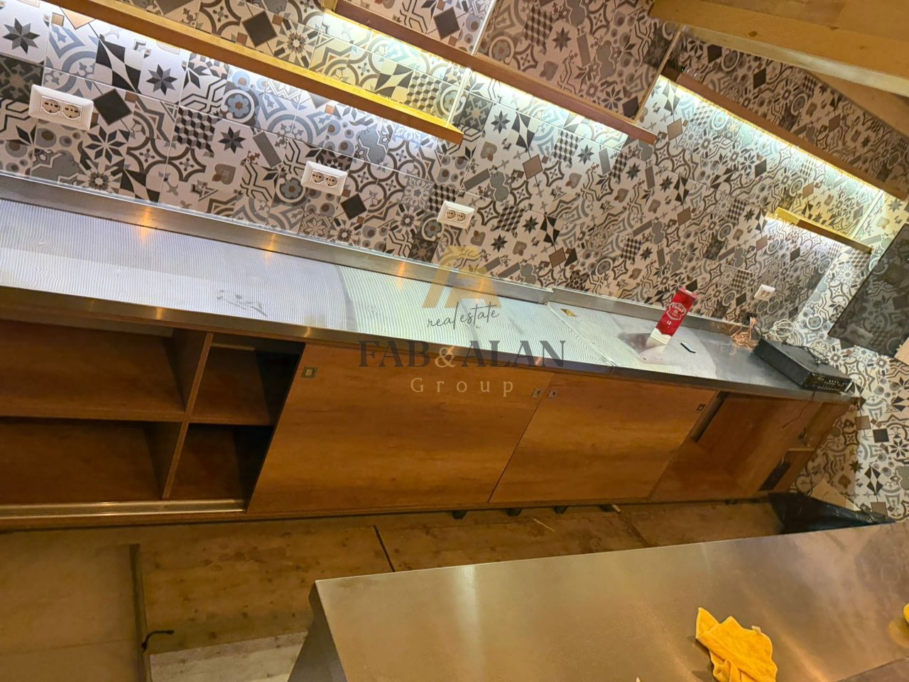 Shitet Dyqan / Lokal Duplex – 95 m²