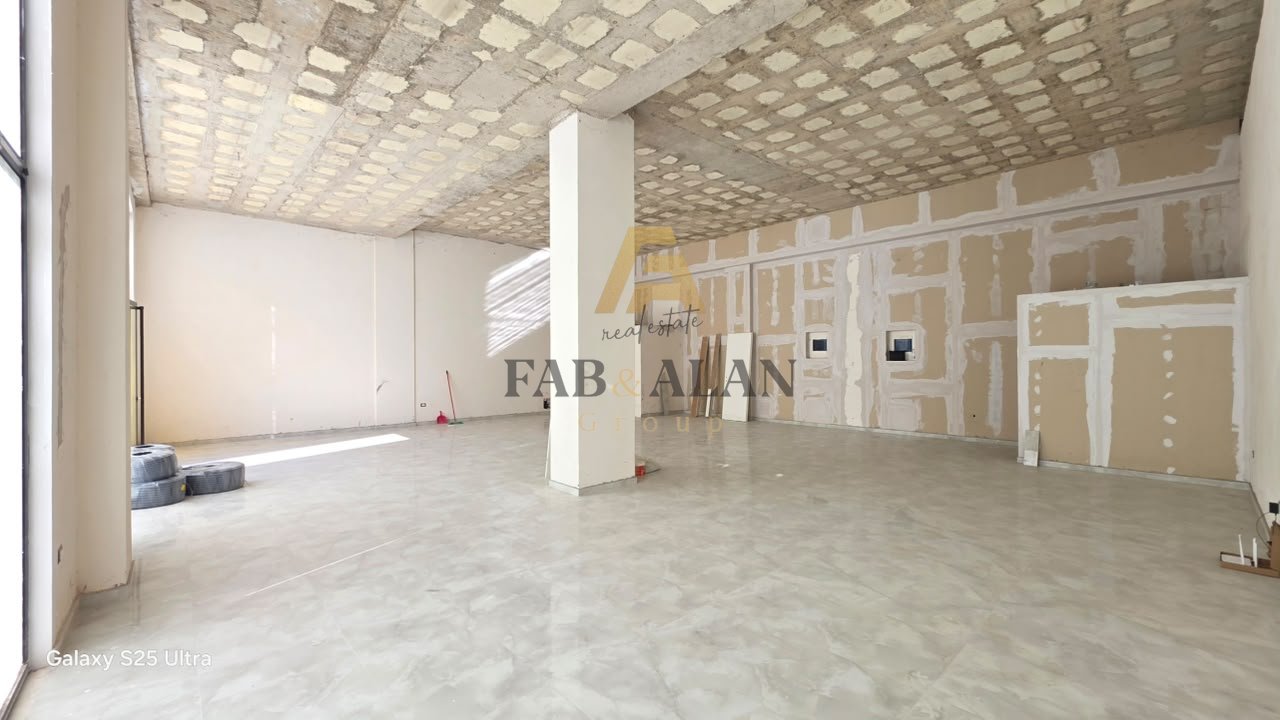 🏢 UNITÀ COMMERCIALE IN AFFITTO – LAGO ASCIUTTO