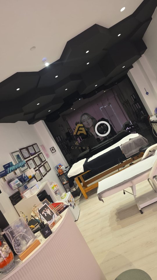 Invested shop for sale on John Kennedy Street, Tirana