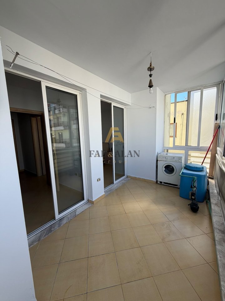 🏡 SHITET APARTAMENT 3+1 – MISTO MAME