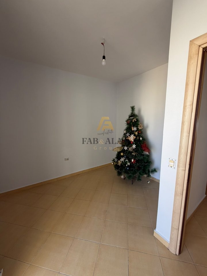 🏡 SHITET APARTAMENT 3+1 – MISTO MAME