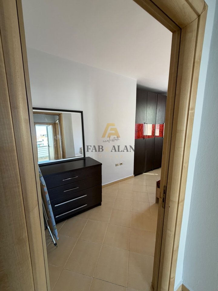 🏡 SHITET APARTAMENT 3+1 – MISTO MAME