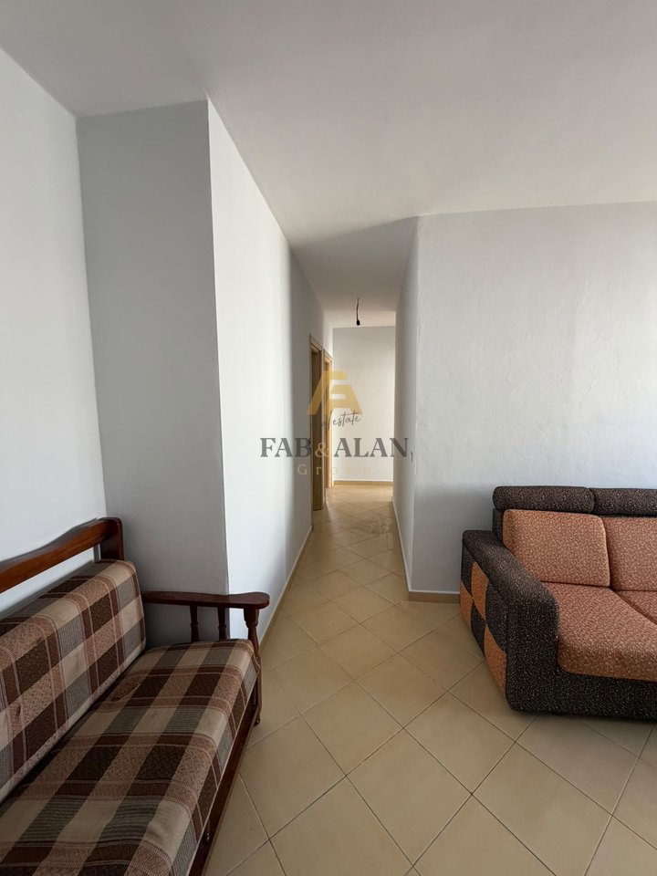🏡 SHITET APARTAMENT 3+1 – MISTO MAME