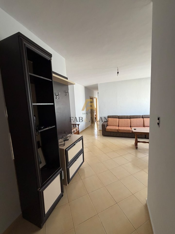 🏡 SHITET APARTAMENT 3+1 – MISTO MAME