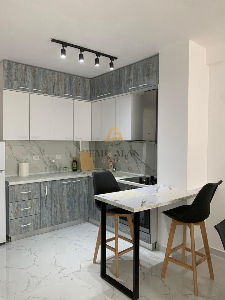 🏡 APPARTAMENTO 1+1 IN VENDITA – CENTRO SHËNGJIN