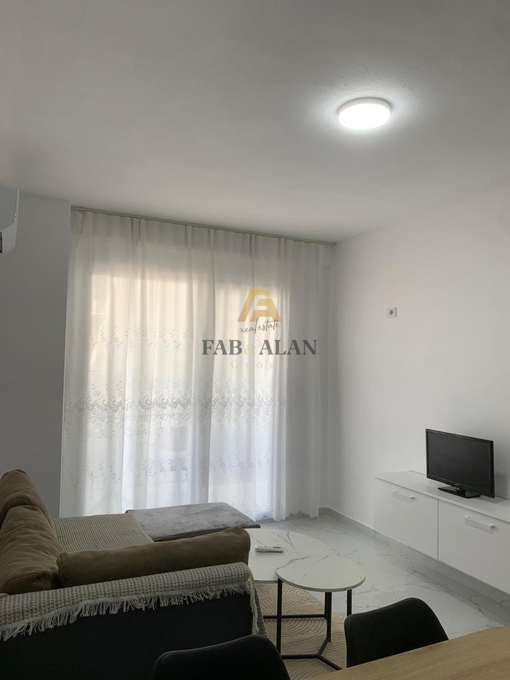 🏡 APPARTAMENTO 1+1 IN VENDITA – CENTRO SHËNGJIN