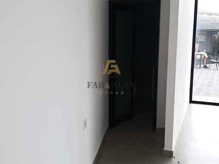 JEPET ME QIRA AMBIENT BIZNESI – FRESK