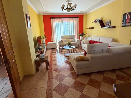 Appartamento 2+1+2 In Vendita a Saranda - 375,000€ | 120 m²