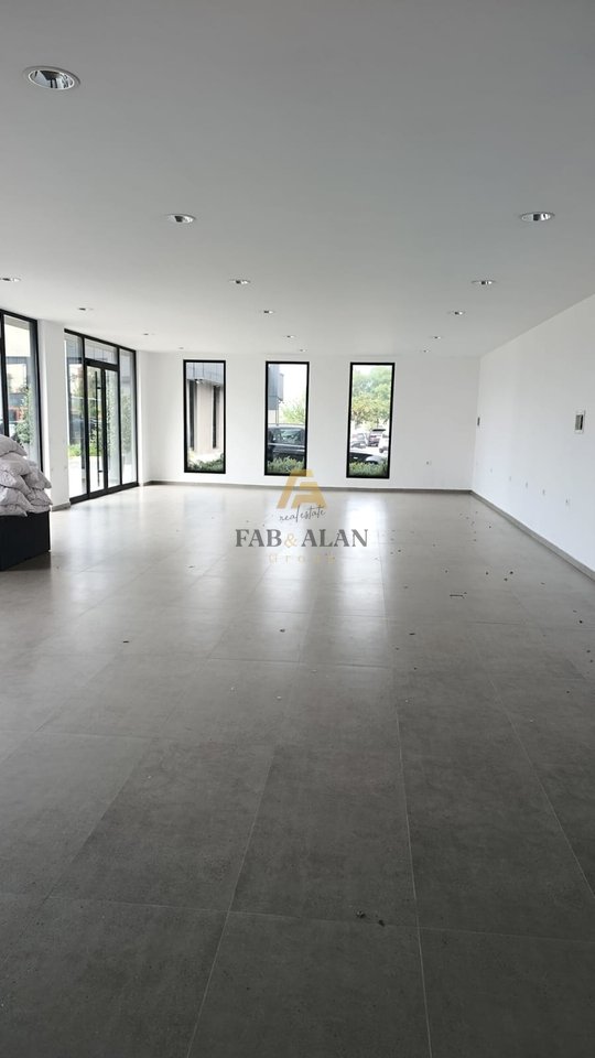 JEPET ME QIRA AMBIENT BIZNESI – FRESK