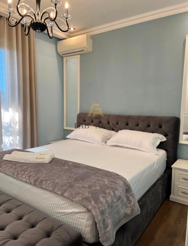 Apartament 2+2 Me Qira në Qendër të Tiranës - 1300€ | 110 m²