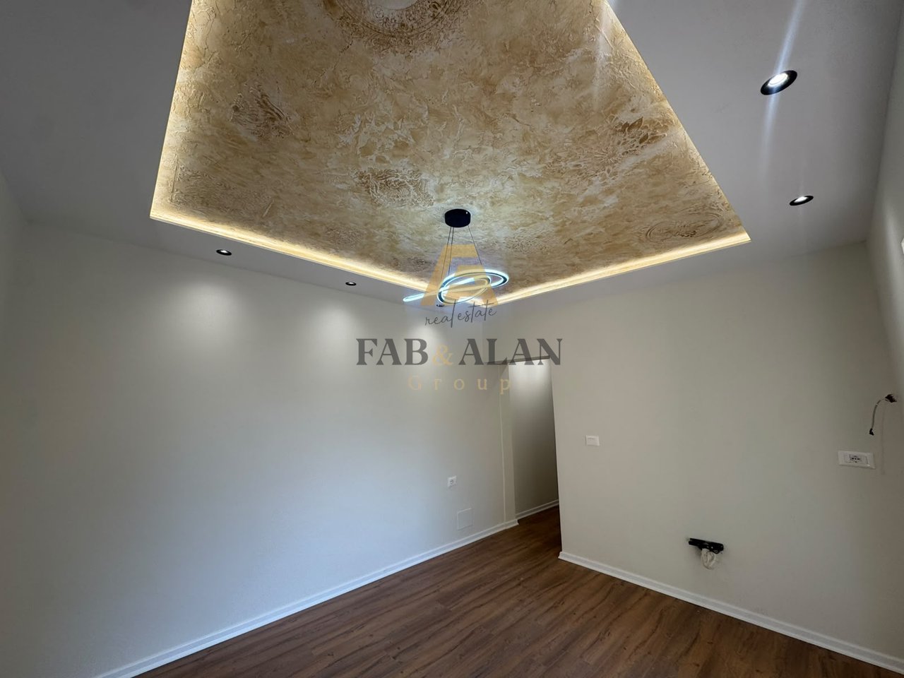 🏡 SHITET APARTAMENT 1+1