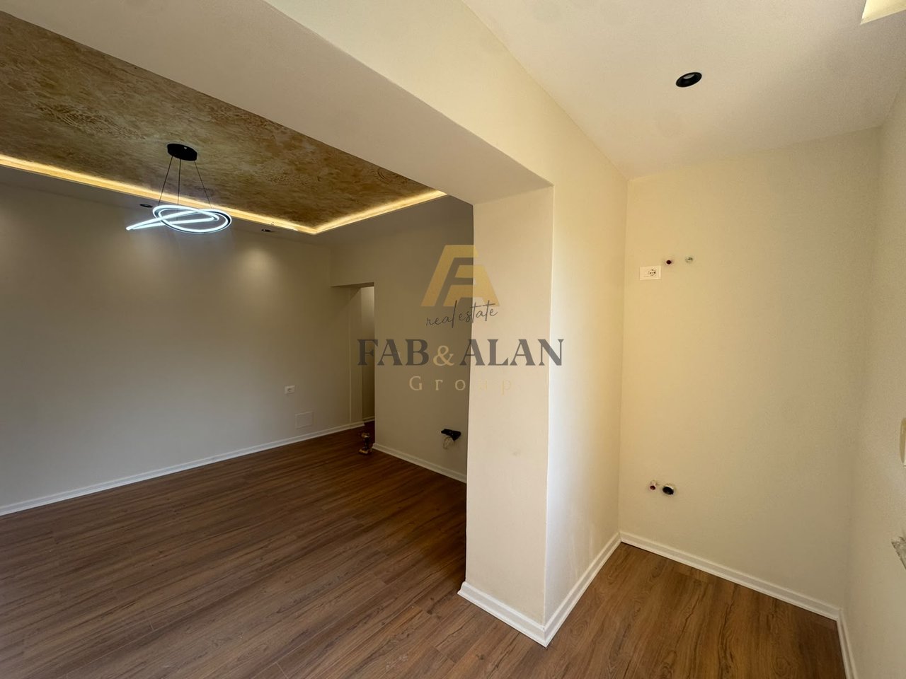 🏡 SHITET APARTAMENT 1+1