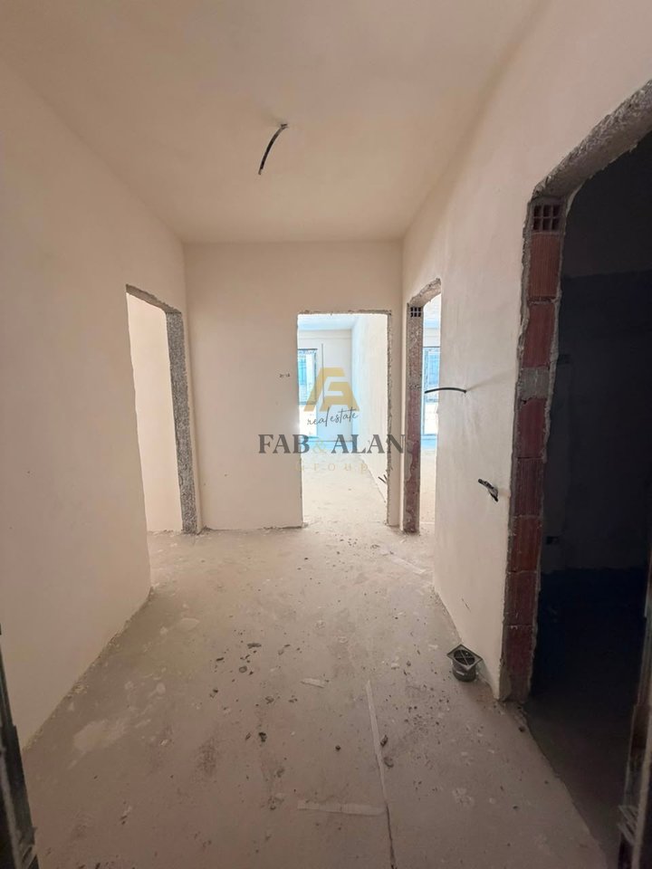 🏠 SHITET APARTAMENT 2+1+2 – PASKUQAN