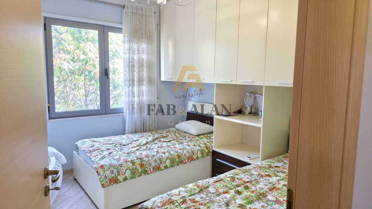 🏡 SHITET APARTAMENT 2+1 – TIRANË