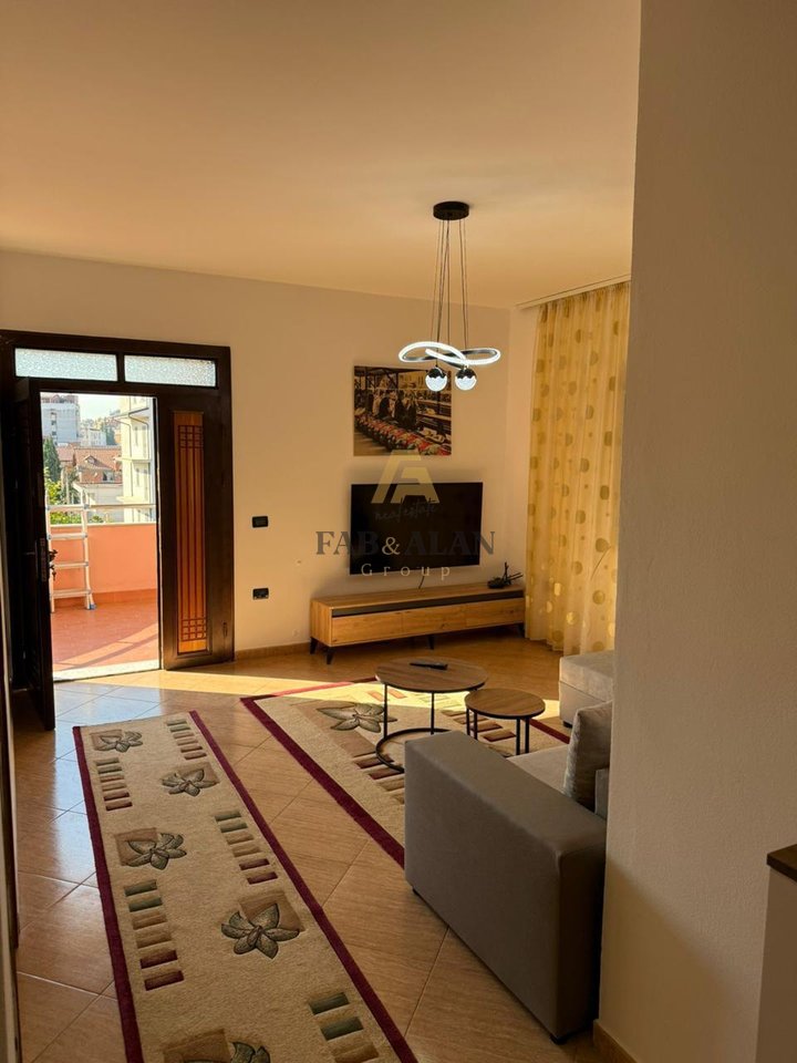 APARTAMENT 2+1-ME QIRA