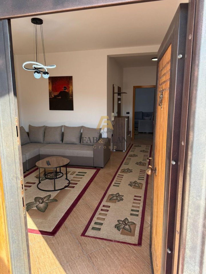 APARTAMENT 2+1-ME QIRA