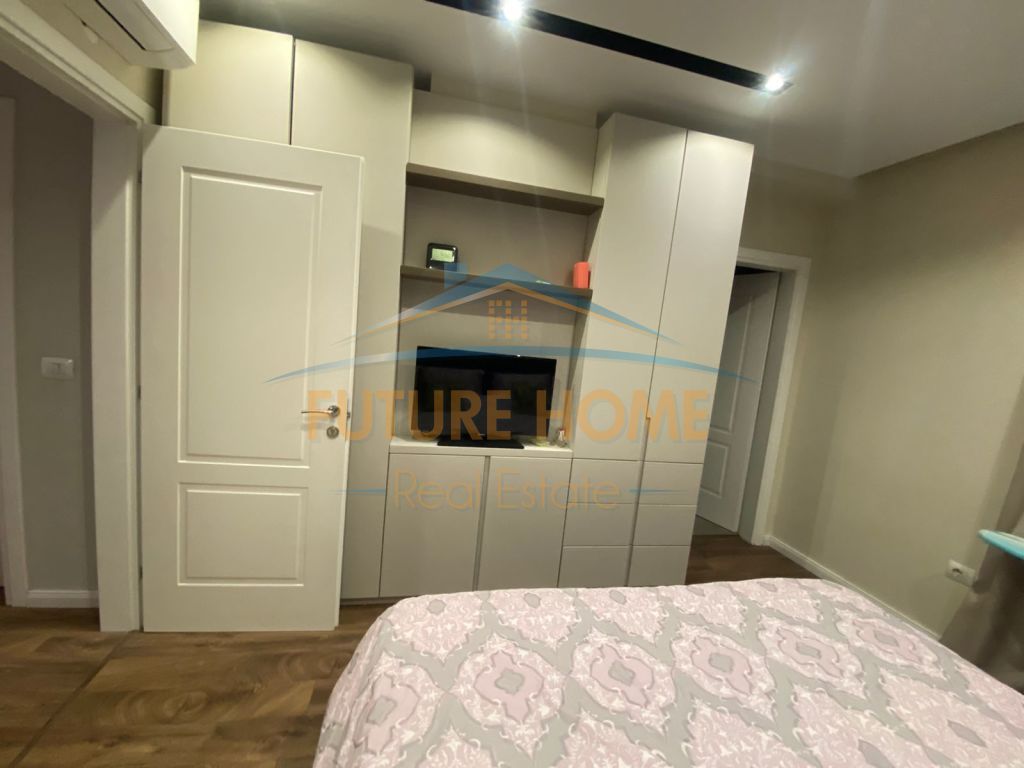 Qera, Apartament 3+1+2 +Post Parkimi, Qendër