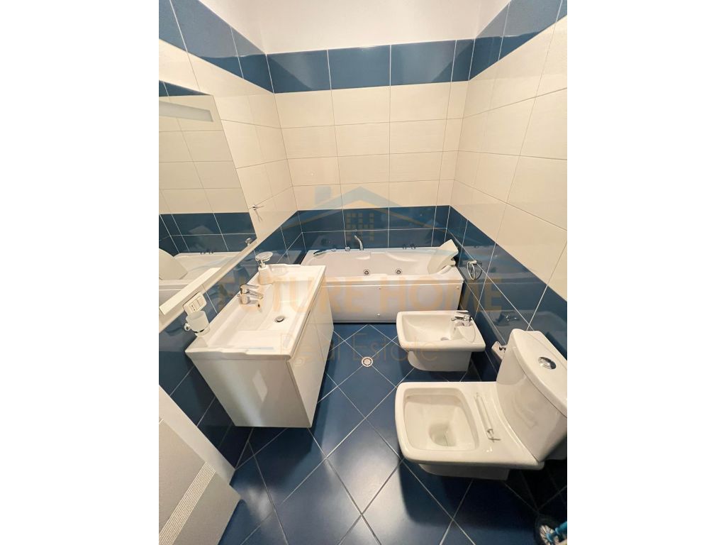 Qera, Apartament 2+1+2, Unaza e Re, Tiranë.