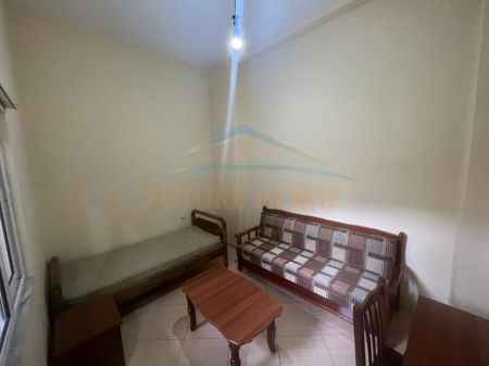 Qera, Apartament, Blloku i ri i sportit, Korçë