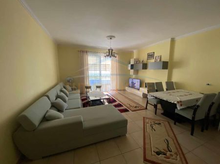 Qera, Apartament 2+1, Kthesa e Kamzës.