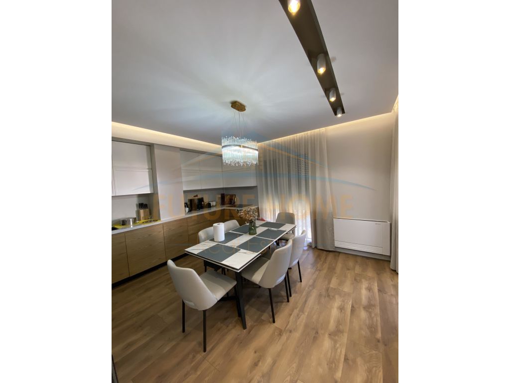 For sale, Apartment 3+1+2, Complex "Jolla", New Ring.