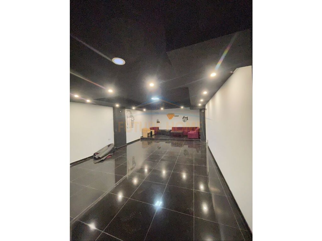 For Rent, Business Premises, 5-Maj Street, Tirana.