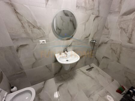 Qera, Apartament 2+1+2+Post Parkimi , Yzberisht.