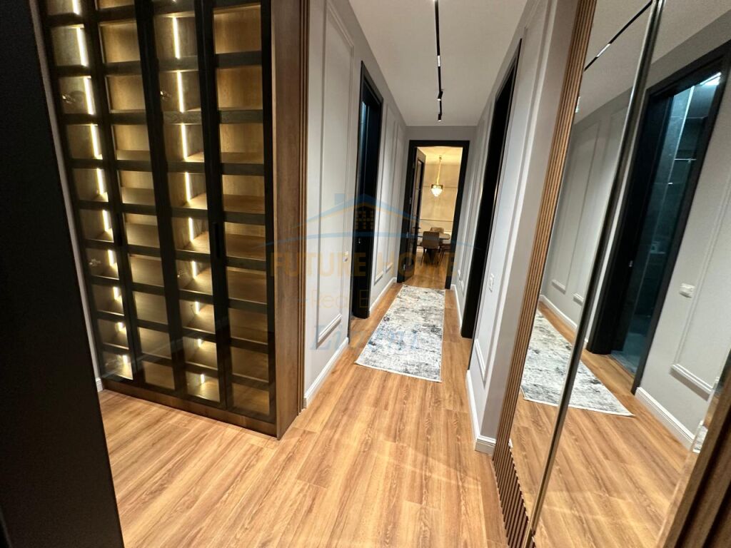 Rent, Apartment 2+1+Parking Post, Tirana