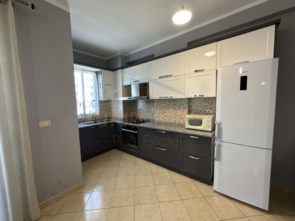 Qera, Apartament 2+1+2, Unaza e Re.