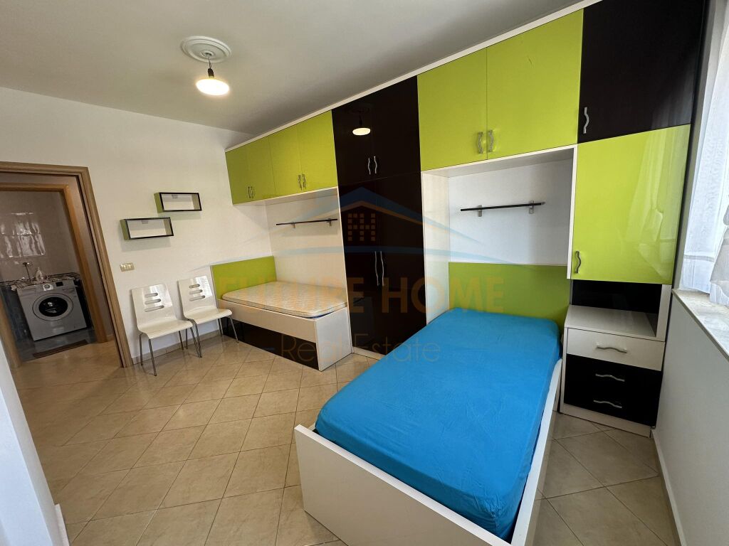 Qera, Apartament 2+1+2, Unaza e Re.