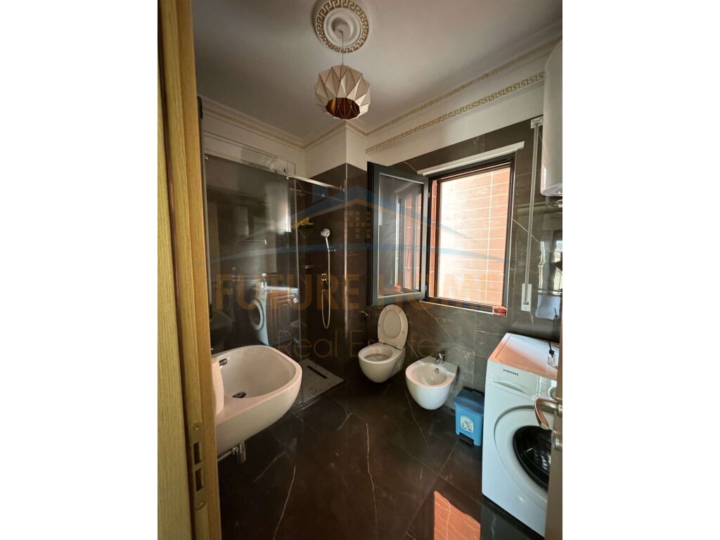 Qera, Apartament 2+1+2+ Post Parkimi, Unaza e Re