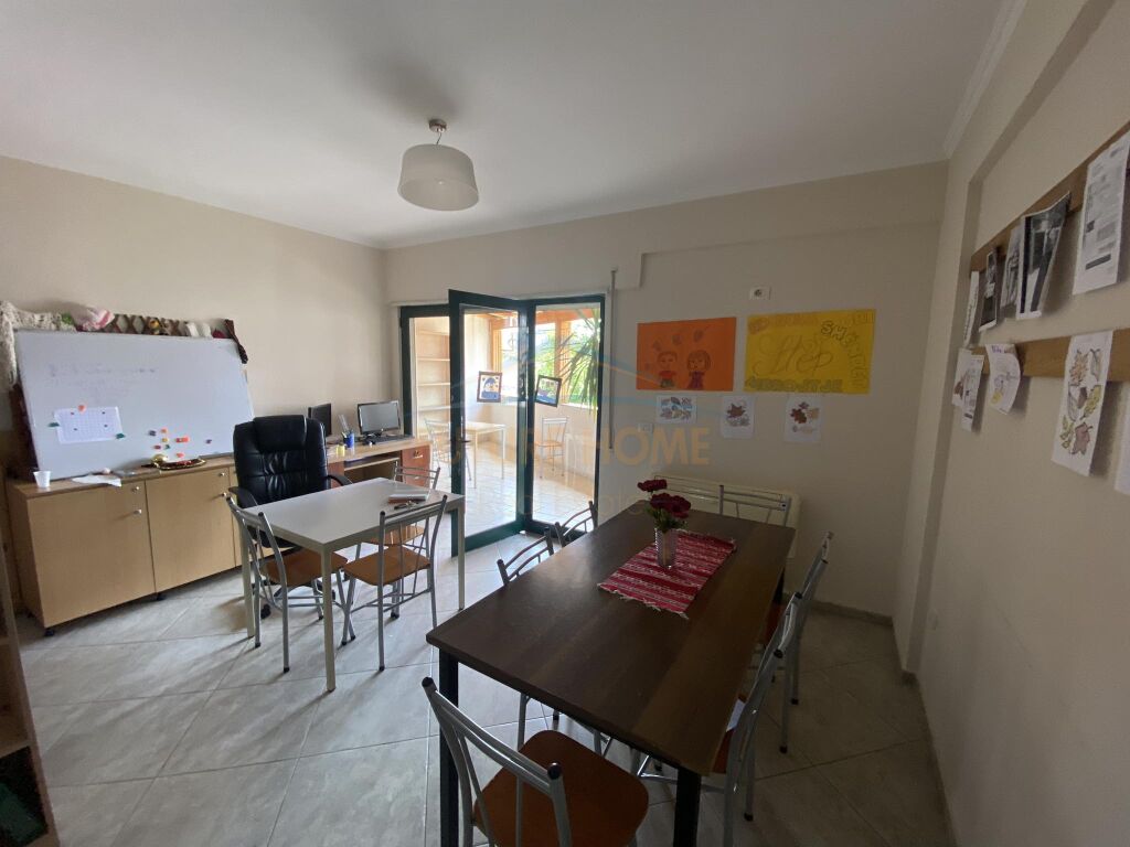 In affitto, locali commerciali, Don Bosko, Tirana