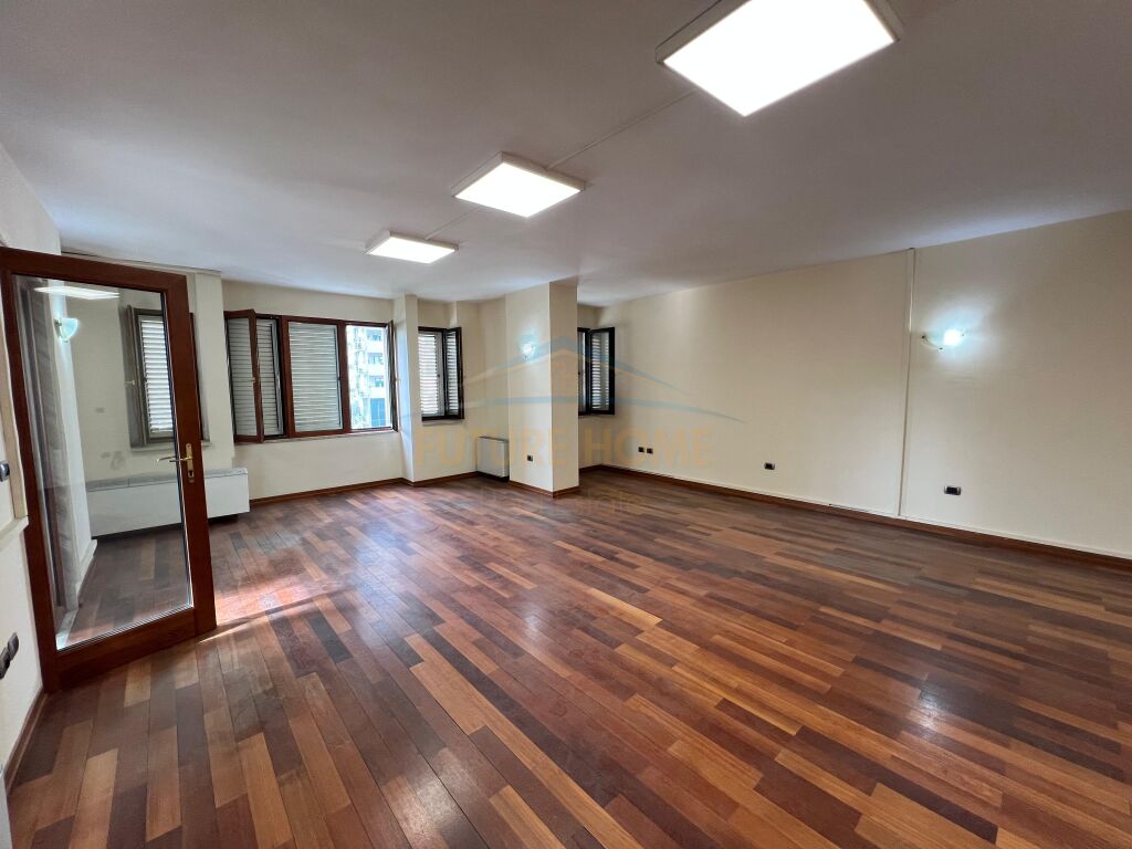For Rent, Office, Block