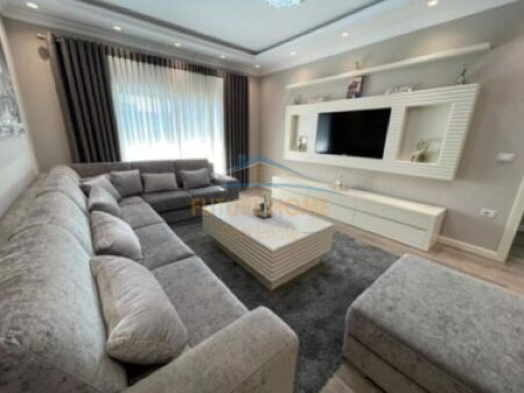 In Affitto, Appartamento 2+1 con 3 Balconi, Vilat e Arabit, Linze, Tirana