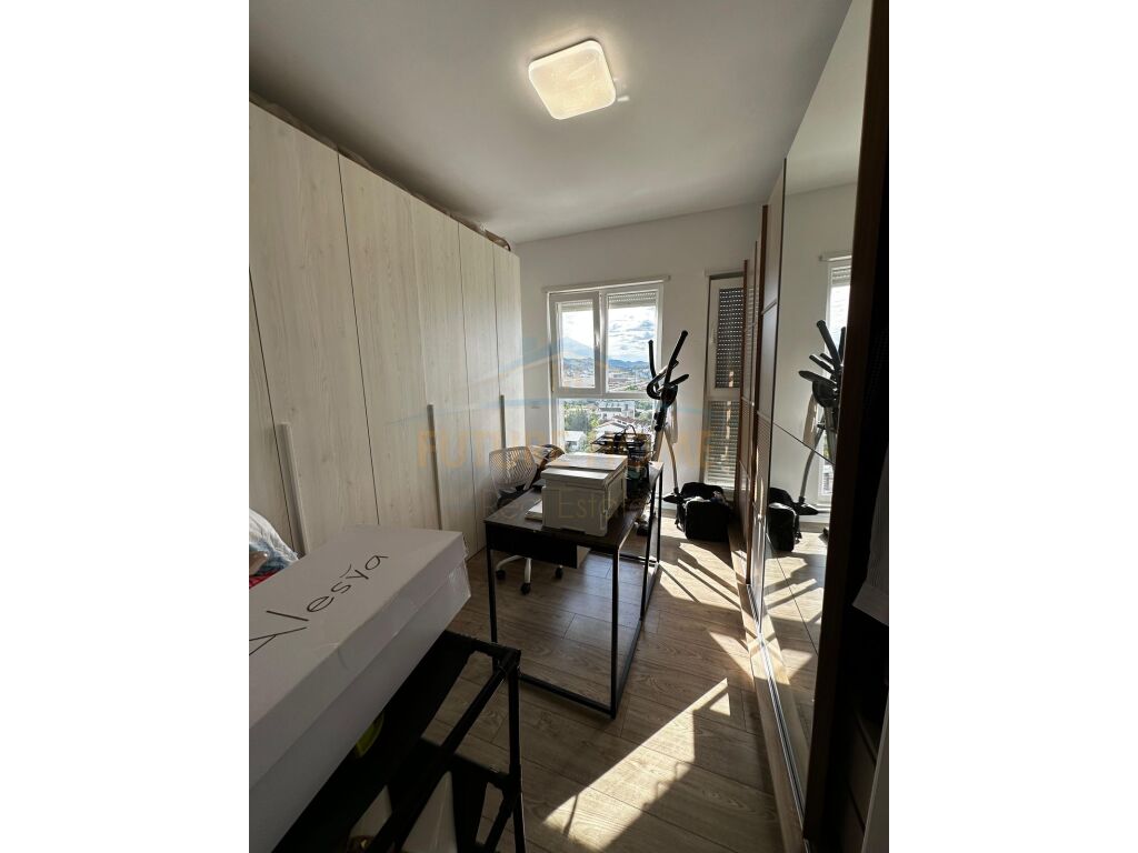 Shitet,Apartament 2+1, Univers City, Tirane