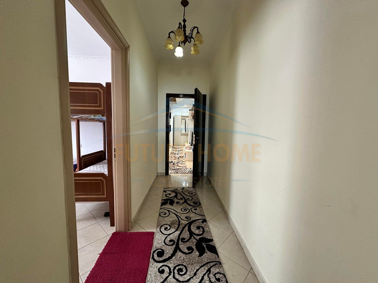 Shitet, Apartament 2+1+2, Kamez, Tiranë