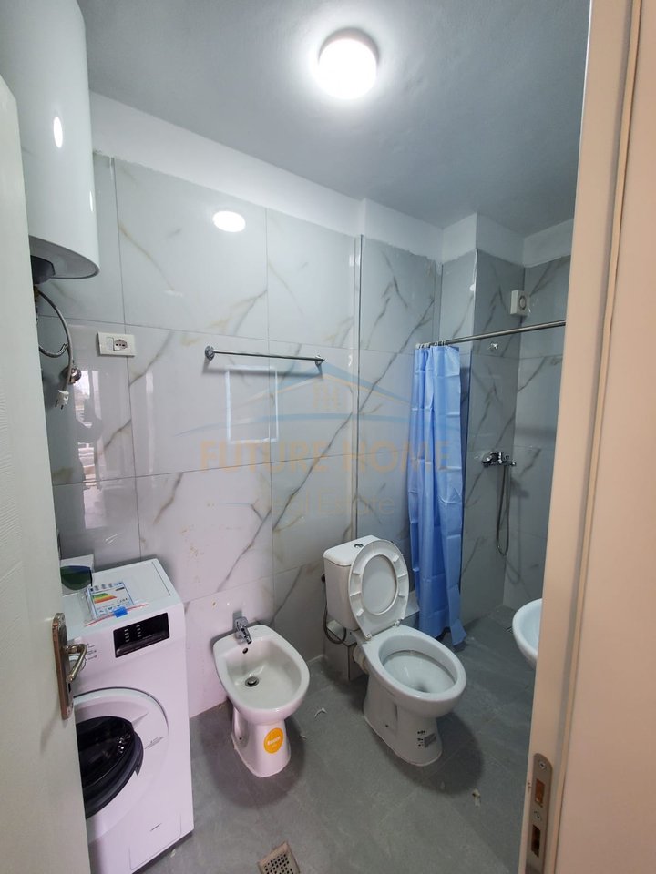 Qera, Apartament 2+1+2+Post Parkimi , Shkozë, Tiranë