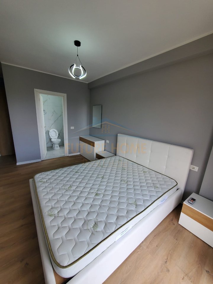 Qera, Apartament 2+1+2+Post Parkimi , Shkozë, Tiranë
