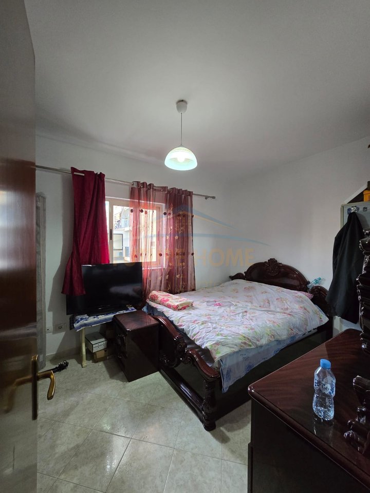 In vendita, Appartamento 2+1, ex Campo di Aviazione, Tirana